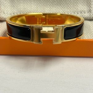 Brand New Black and Gold Heremes Paris Bracelet